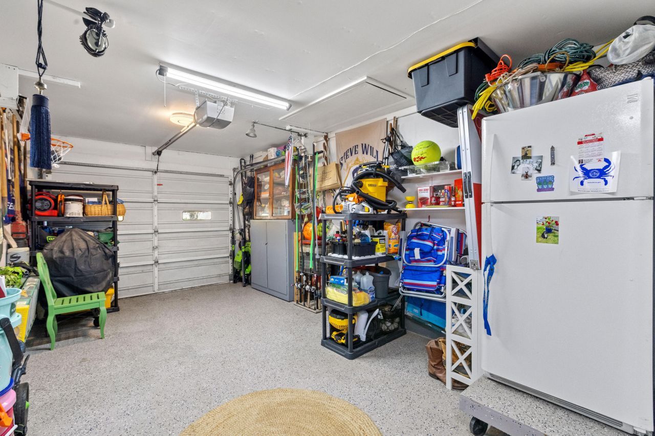 1089 Harbor View Road Photo 41