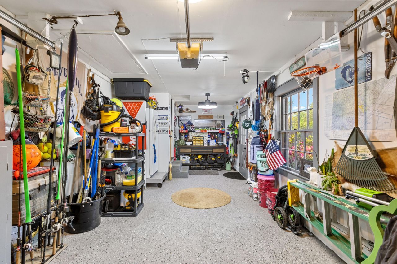 1089 Harbor View Road Photo 42