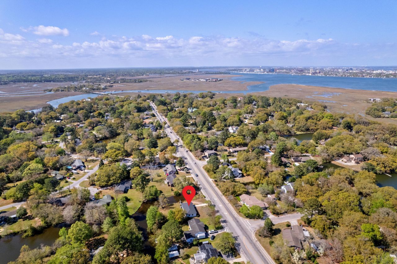 1089 Harbor View Road Photo 59