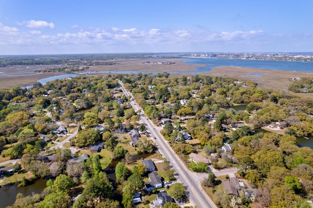 1089 Harbor View Road Photo 60