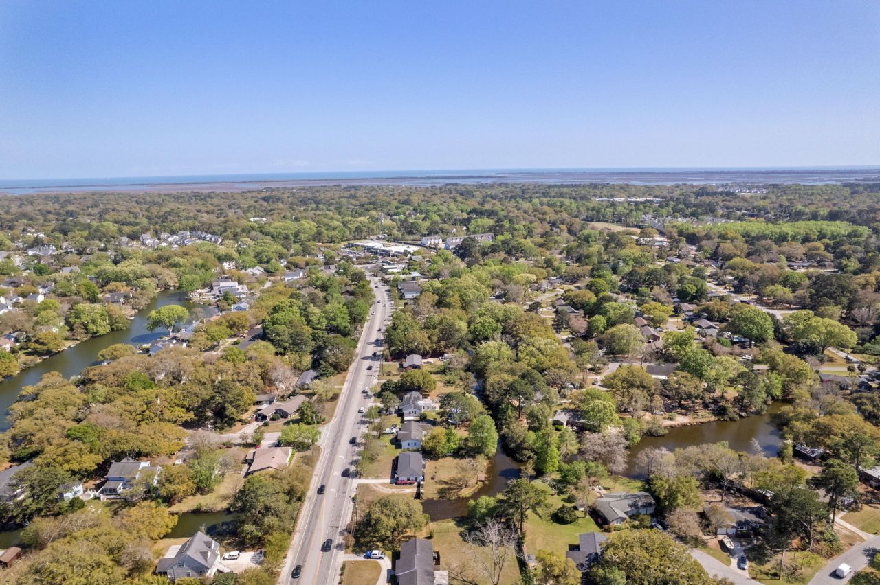 1089 Harbor View Road Photo 62