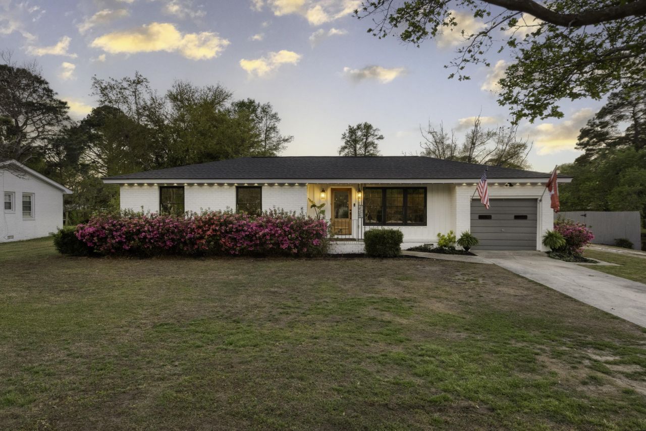 1089 Harbor View Road Photo 66