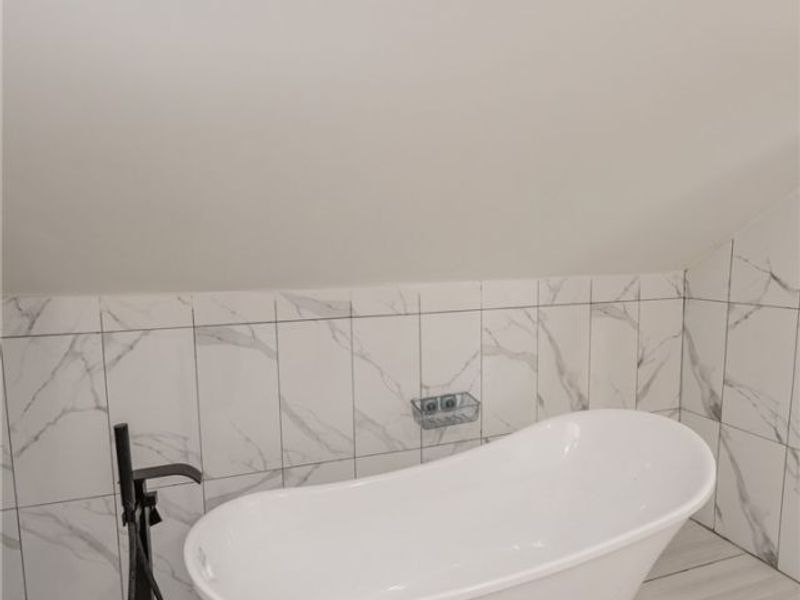 5811 Madison Avenue, Cleveland, OH 44102 Photo 37