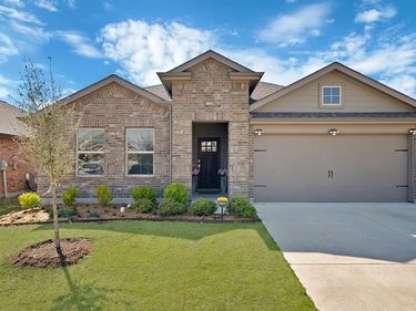 2304 Chesnee Road, Fort Worth, TX 76108
