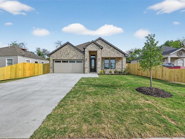 1930 Houston Street, Grand Prairie, TX 75050