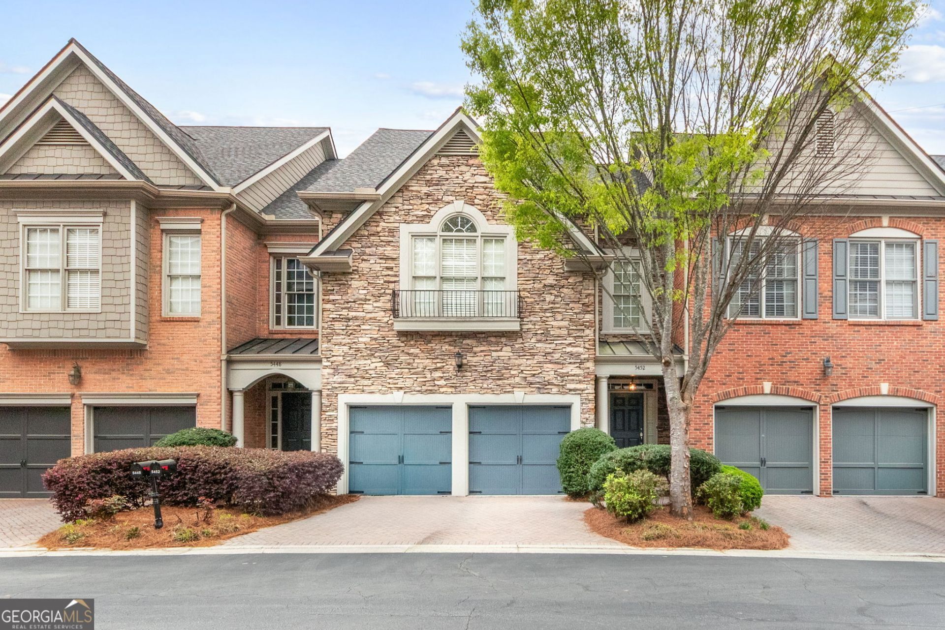 5452 Wentworth Street, Sandy Springs, GA 30342 Main Photo