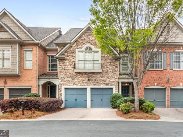 5452 Wentworth Street, Sandy Springs, GA 30342
