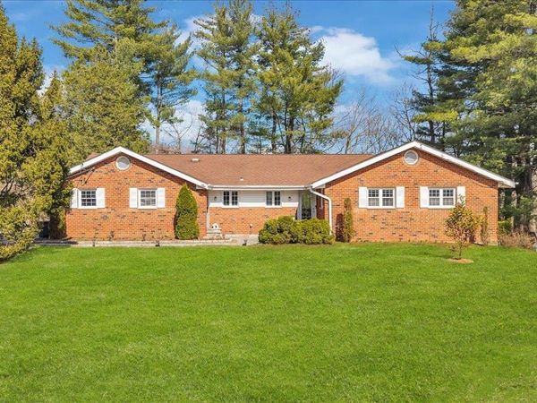 47 Willow Drive , Briarcliff Manor, NY 10510