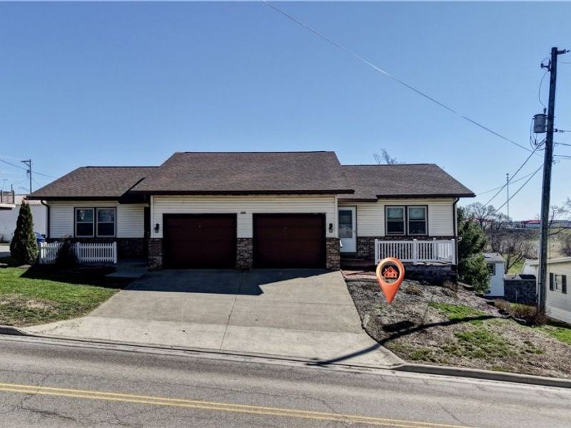 5520 S Market Street, Unit B, Millersburg, OH 44610 Photo 1