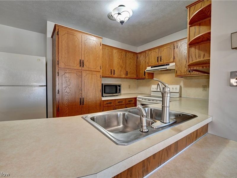 5520 S Market Street, Unit B, Millersburg, OH 44610 Photo 13