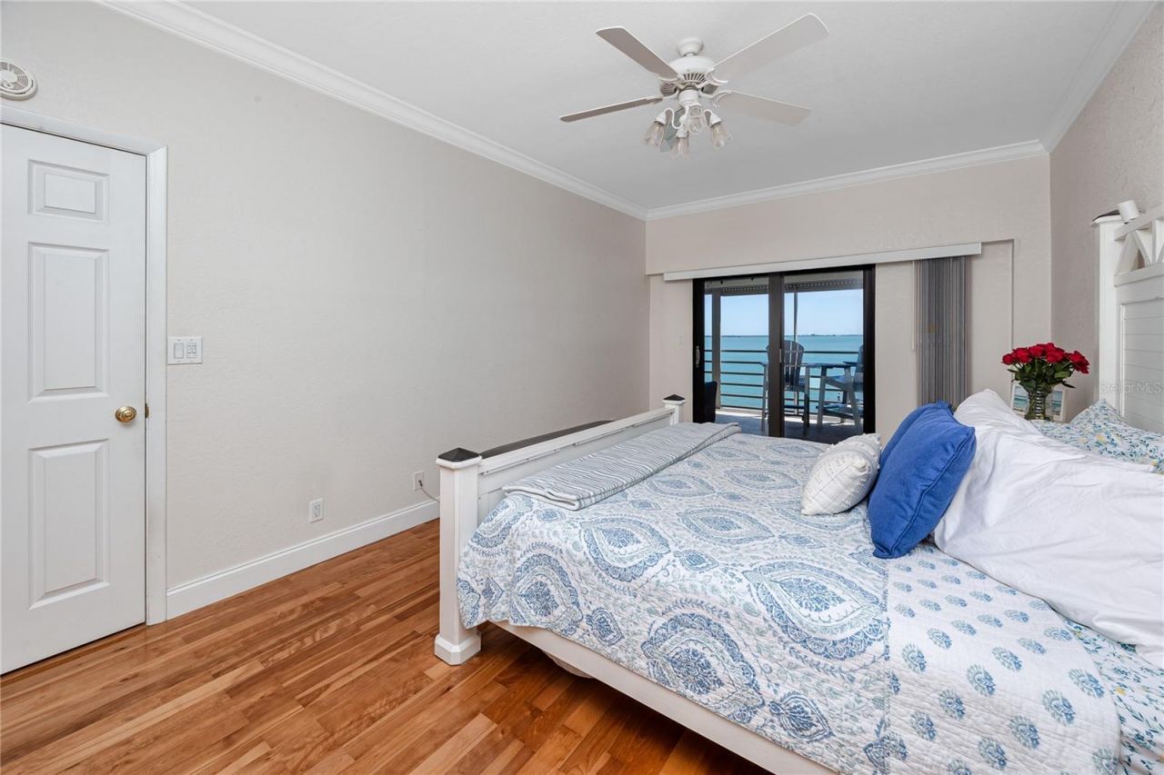 363 Pinellas Bayway S, Unit 48, Tierra Verde, FL 33715 Photo