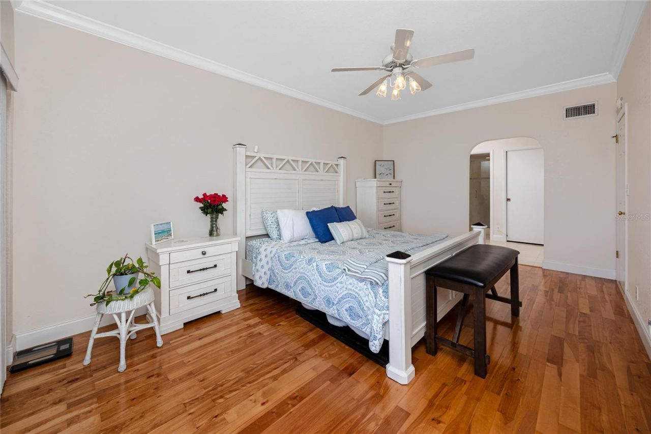 363 Pinellas Bayway S, Unit 48, Tierra Verde, FL 33715 Photo