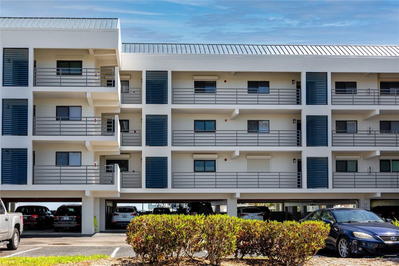 363 Pinellas Bayway S, Unit 48, Tierra Verde, FL 33715 Photo