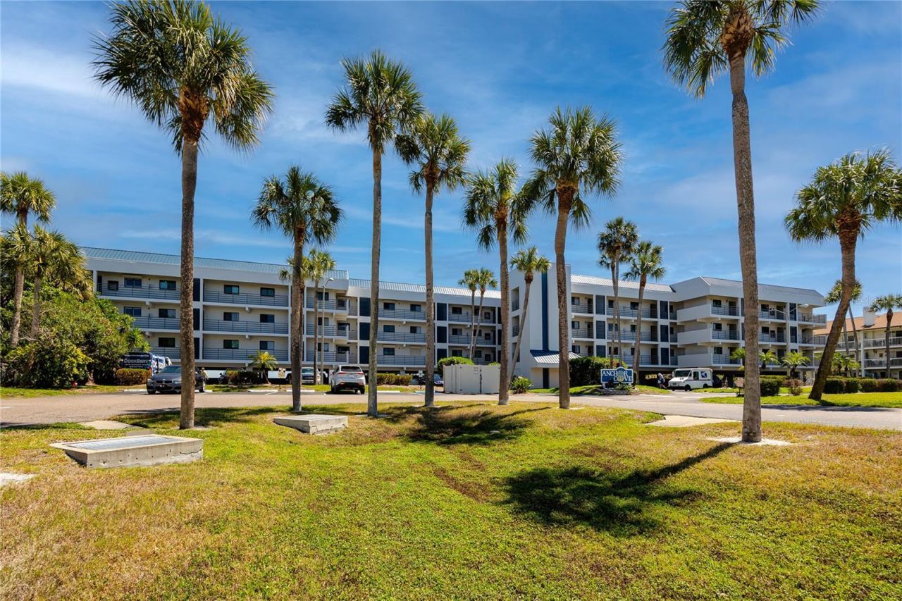 363 Pinellas Bayway S, Unit 48, Tierra Verde, FL 33715 Photo