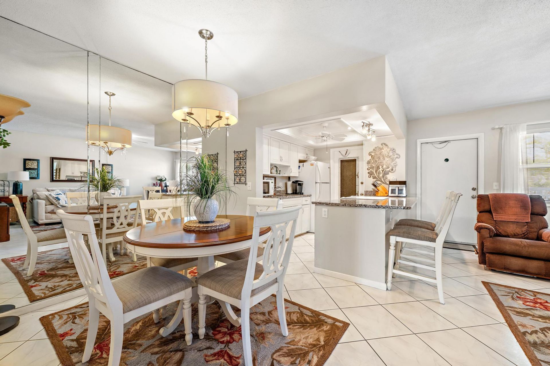 37 Yacht Club Drive, Unit 210, North Palm Beach, FL 33408 Photo