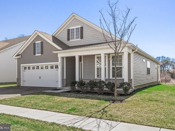 208 CONGRESSIONAL COURT, MOORESTOWN, NJ 08057