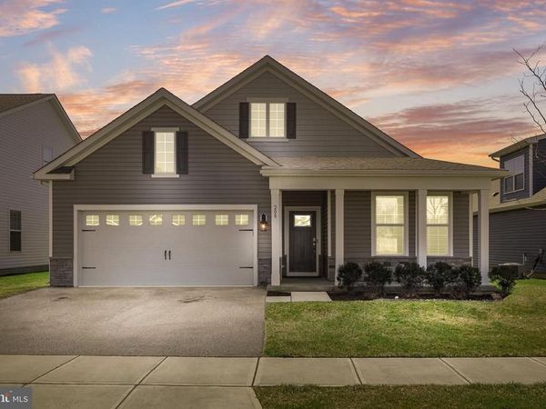 208 CONGRESSIONAL COURT, MOORESTOWN, NJ 08057