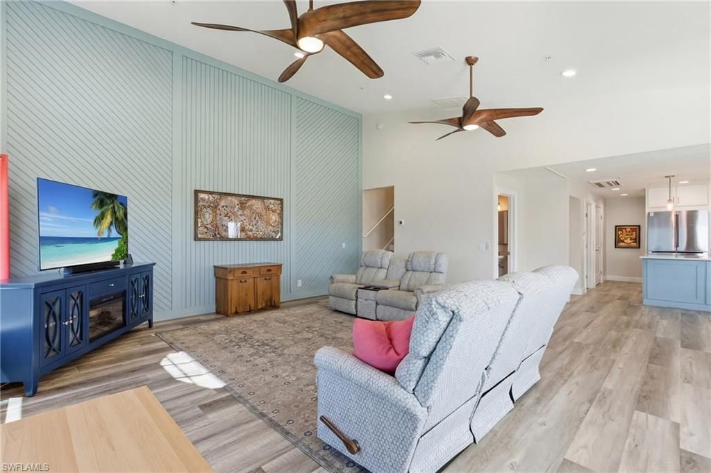 2230 Palm Ave, Saint James City, FL 33956 Photo