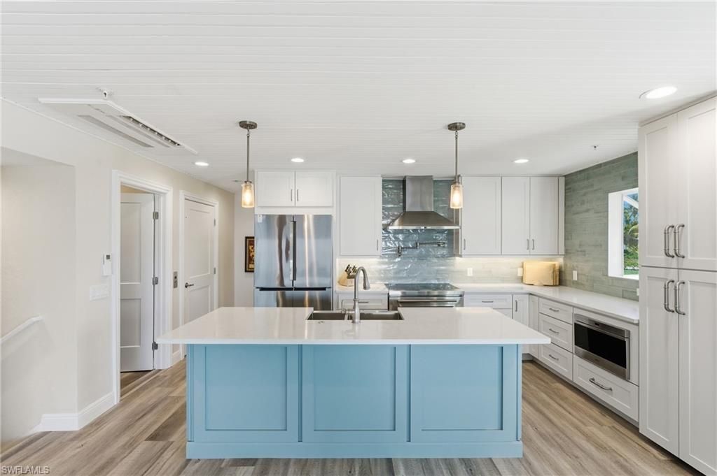 2230 Palm Ave, Saint James City, FL 33956 Photo