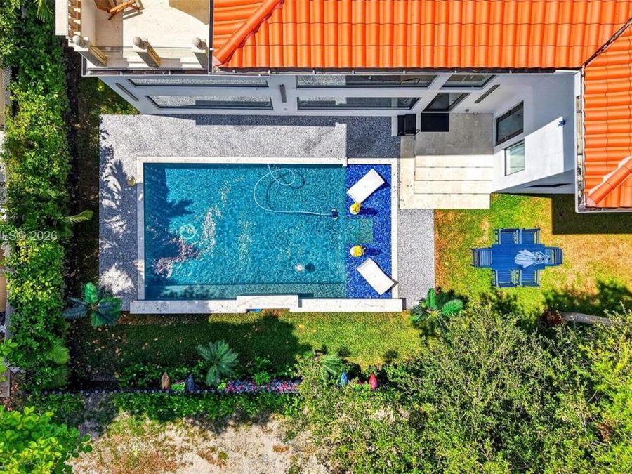Property Image 102