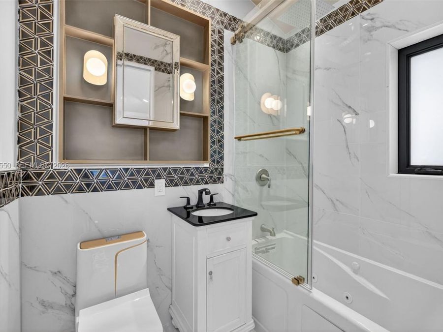 Property Image 81