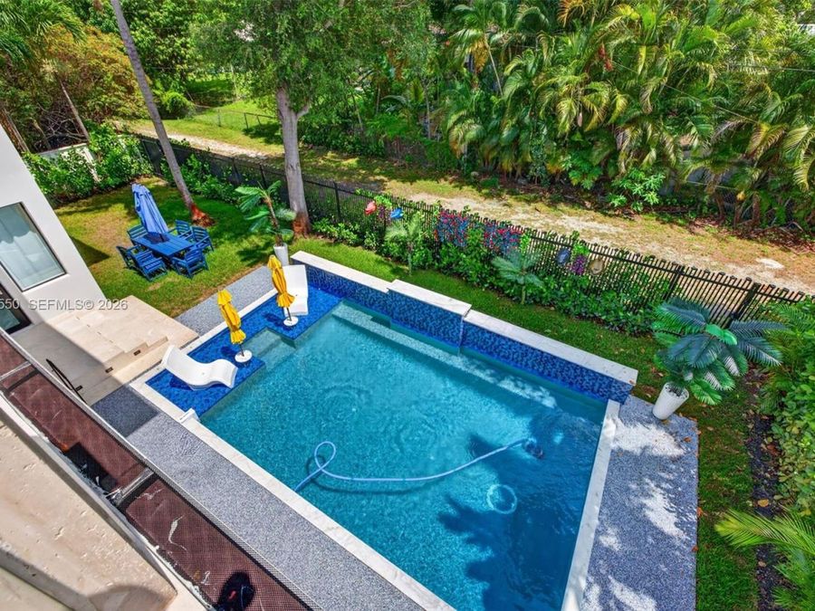 Property Image 91
