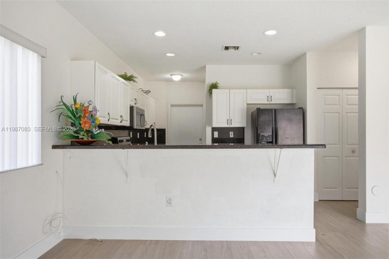 16131 SW 151st Ter , Miami, FL 33196 Photo