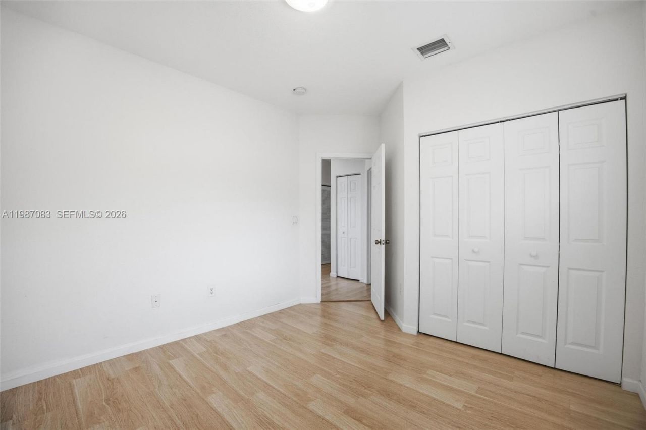 16131 SW 151st Ter , Miami, FL 33196 Photo