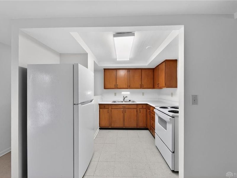 6348 Longford Road, Huber Heights, OH 45424 Photo 12