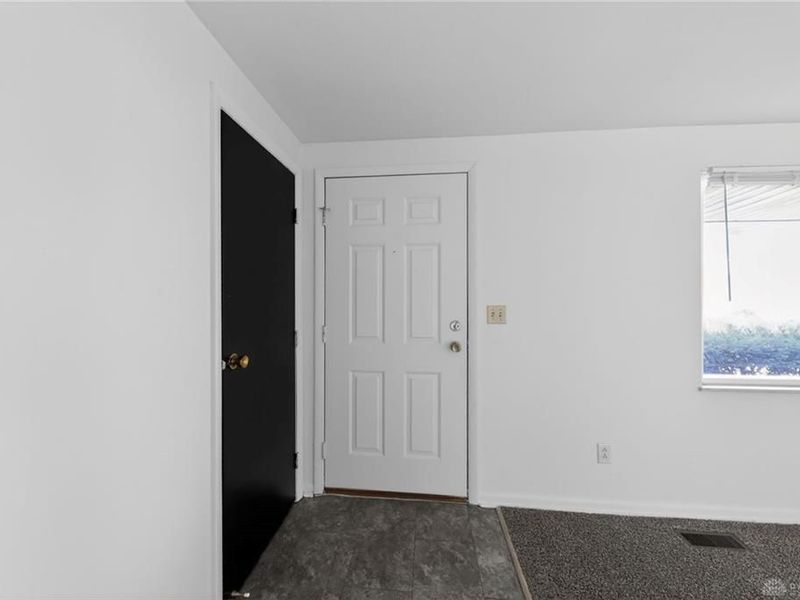 6348 Longford Road, Huber Heights, OH 45424 Photo 8