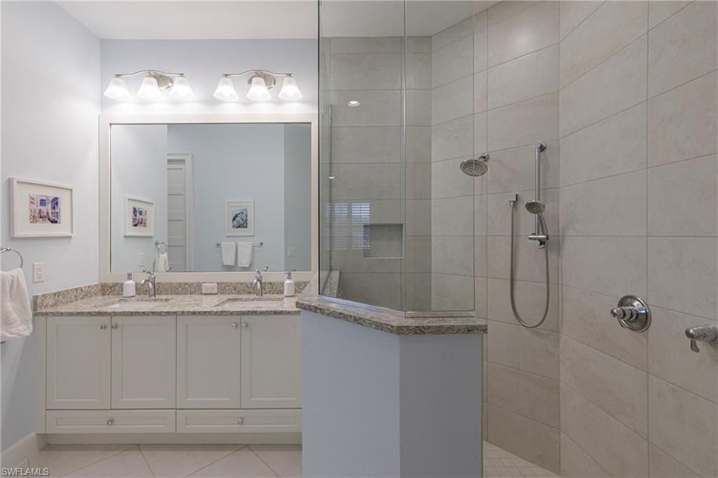 5906 Haiti Dr, Naples, FL 34113 Photo