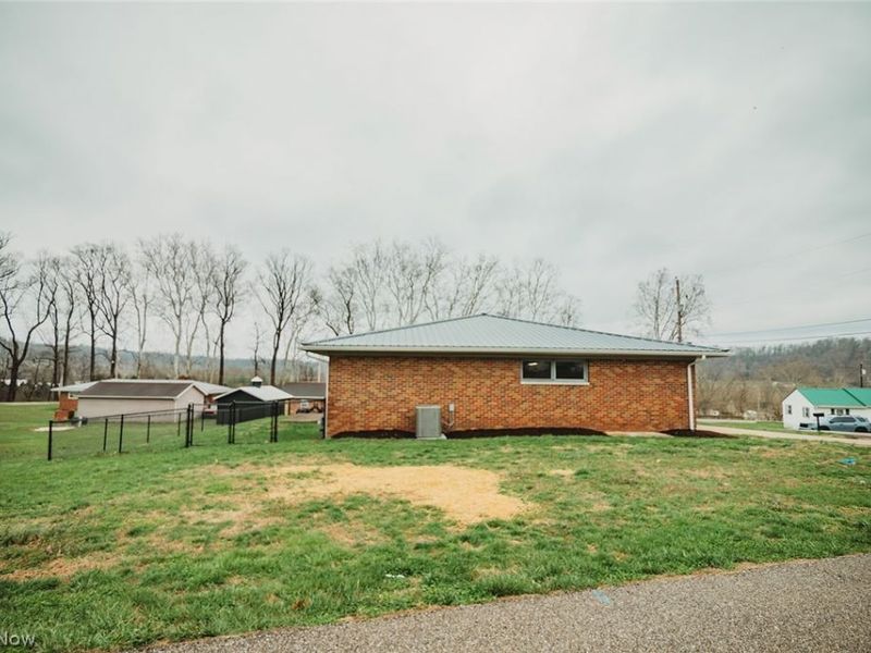 38 Fair Avenue, Beverly, OH 45715 Photo 8