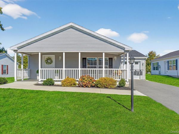 13 Orlando Drive, Poughkeepsie, NY 12603