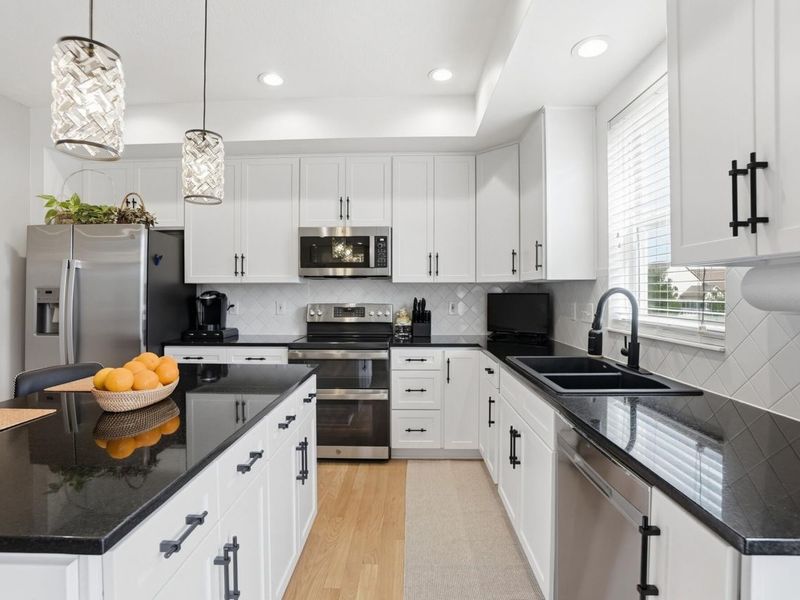 7524 Center Green Drive, Westerville, OH 43082 Photo 12