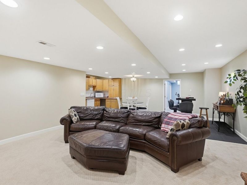 7524 Center Green Drive, Westerville, OH 43082 Photo 40