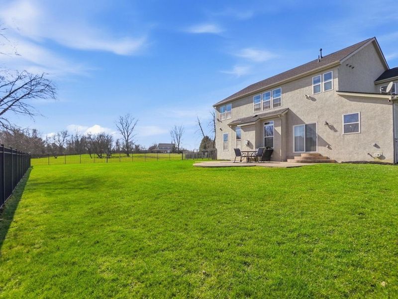 7524 Center Green Drive, Westerville, OH 43082 Photo 51