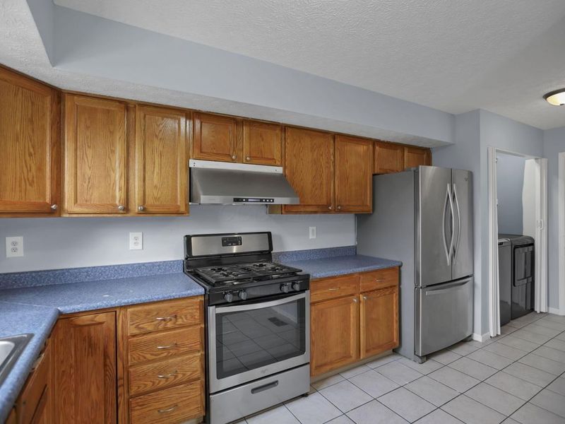 7883 Crawford Farms Drive, Blacklick, OH 43004 Photo 21