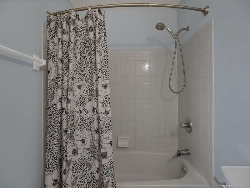 7883 Crawford Farms Drive, Blacklick, OH 43004 Photo 42