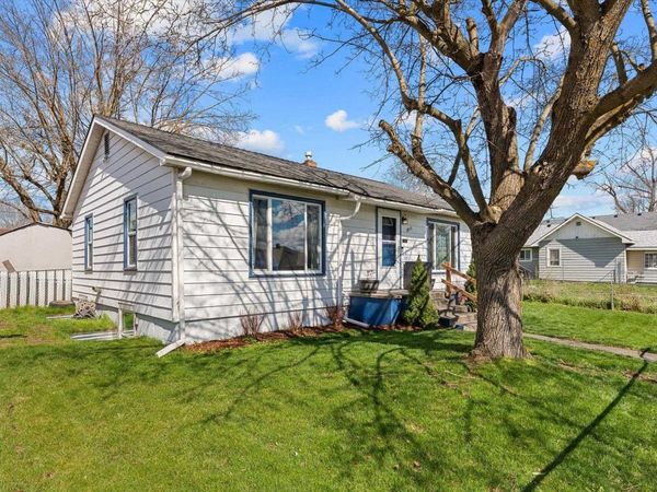 1611 E Bridgeport Ave, Spokane, WA 99207