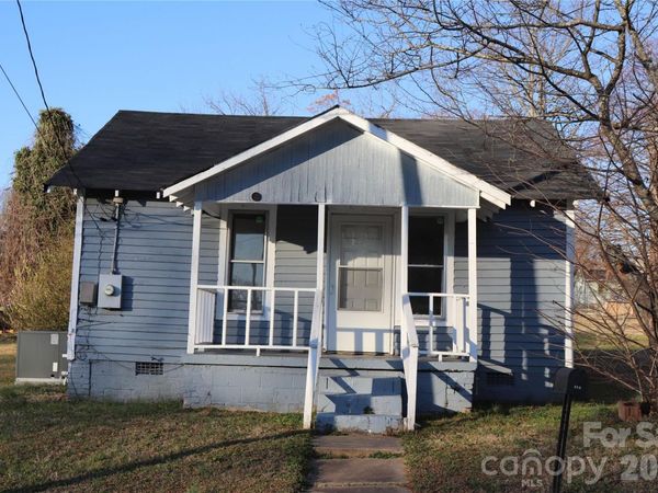 614 Goldsboro Avenue , Statesville, NC 28677