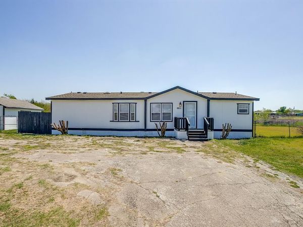 8800 Kelly Lane, Alvarado, TX 76009