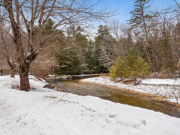 10 Lakeside W Drive, Unit 53, Woodstock, NH 03262