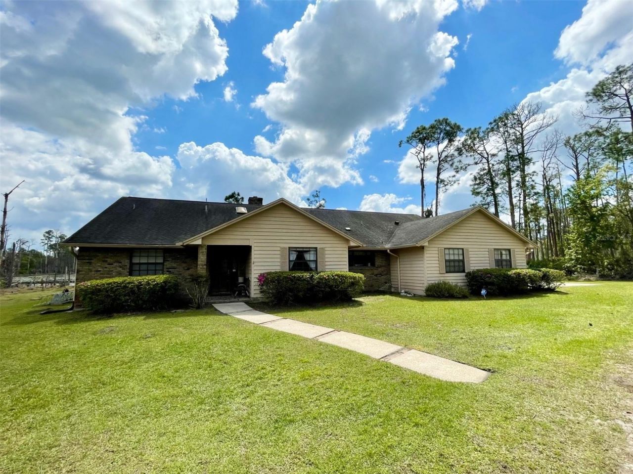 349 Seminole Woods Blvd, Geneva, FL 32732 Photo