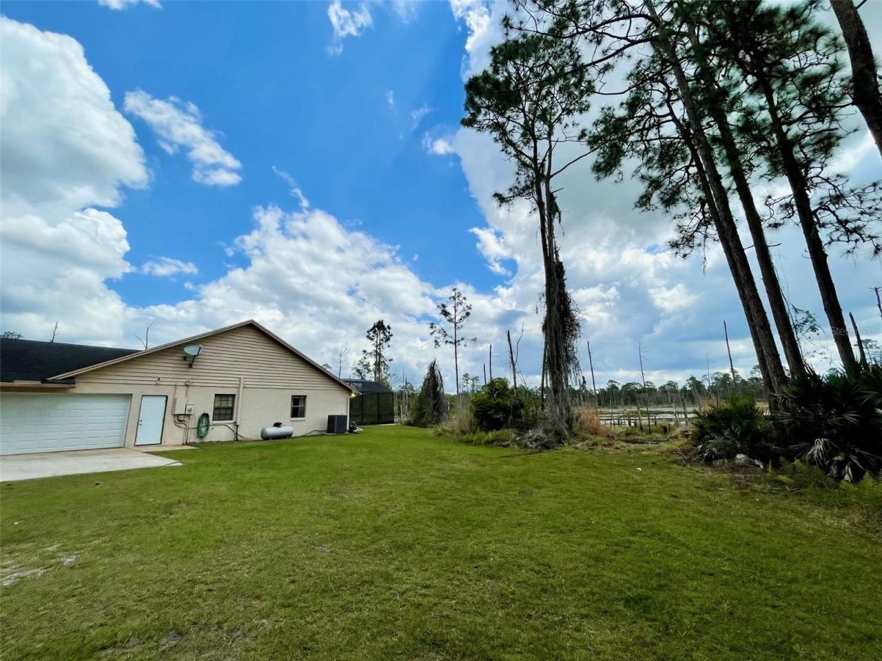 349 Seminole Woods Blvd, Geneva, FL 32732 Photo
