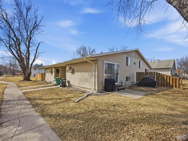 431 4th Avenue E, West Fargo, ND 58078