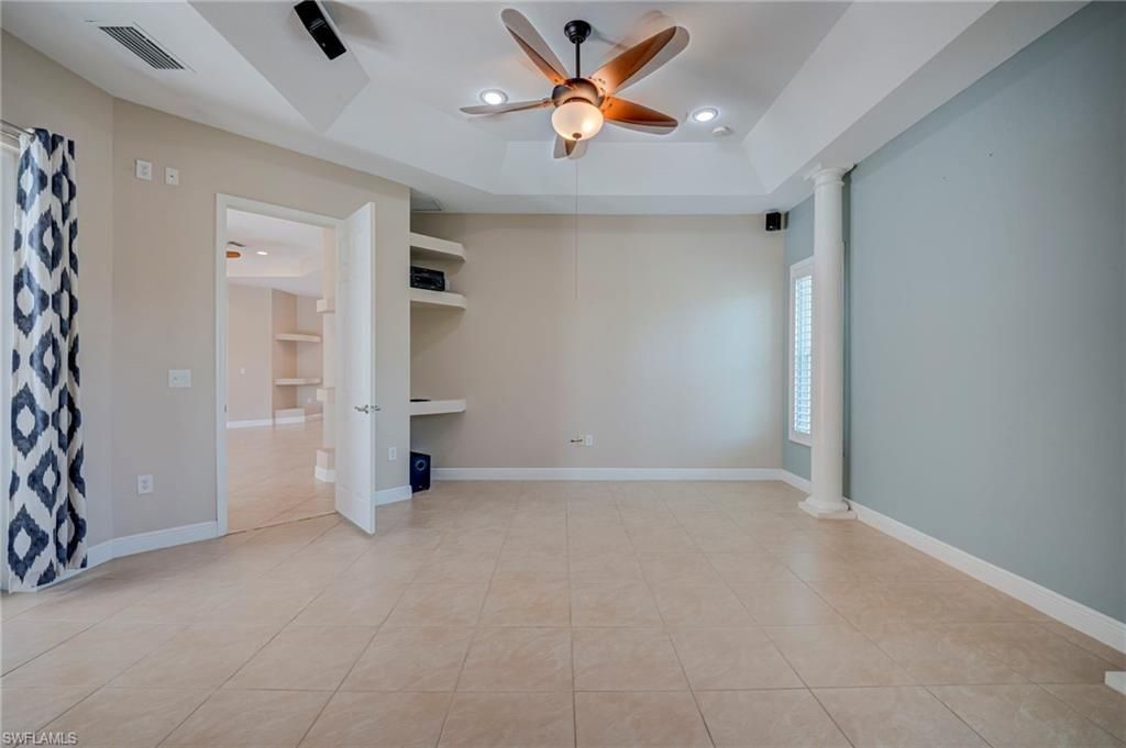 638 Parkdale Blvd, Lehigh Acres, FL 33974 Photo