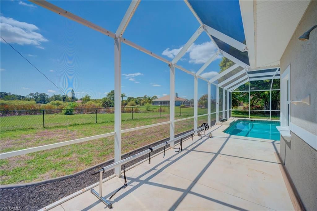 638 Parkdale Blvd, Lehigh Acres, FL 33974 Photo