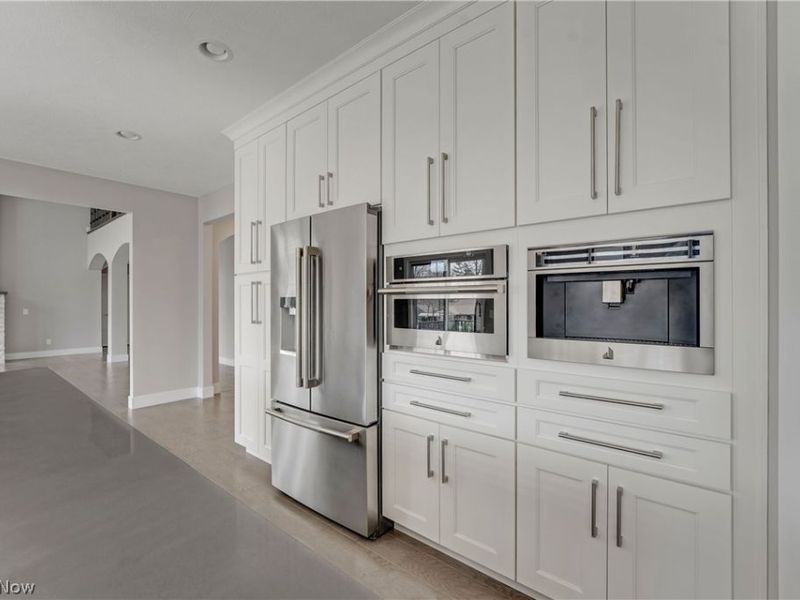 26650 Hurlingham Road, Beachwood, OH 44122 Photo 16