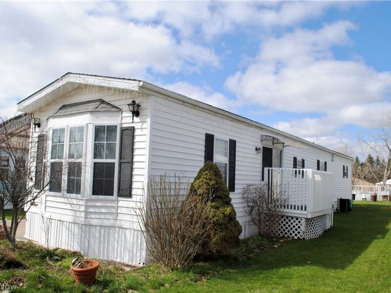 1166 Lafayette Road, Unit H11, Medina, OH 44256 Photo 5