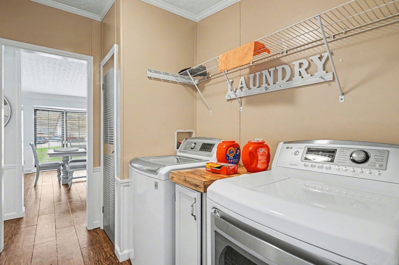 784 Lewis Ln. Photo 15